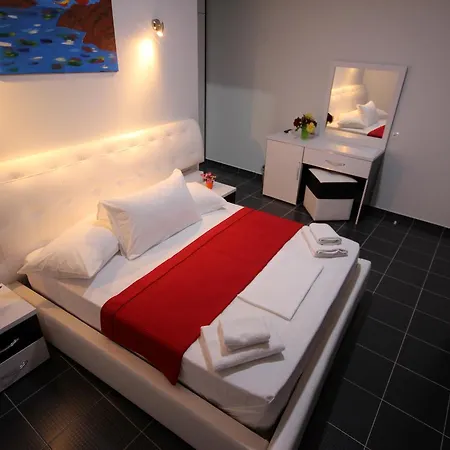 Barracuda Hotel 3*