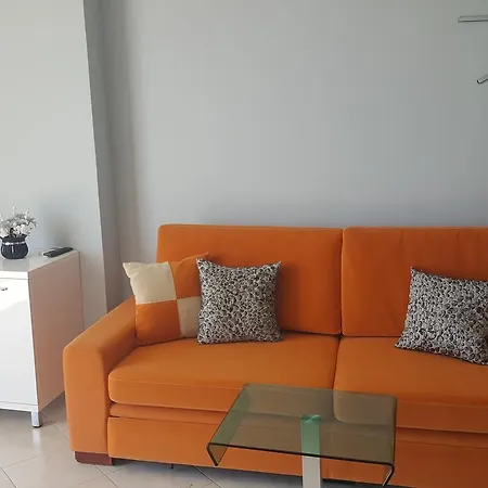 Barracuda 3* Sarandë